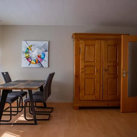 Studenik * Neuried (Baden-Wurttemberg)