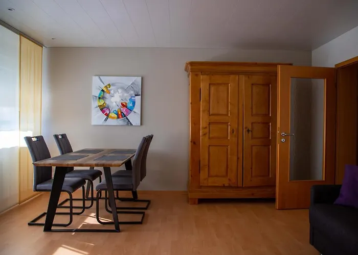 Studenik * Neuried (Baden-Wurttemberg)