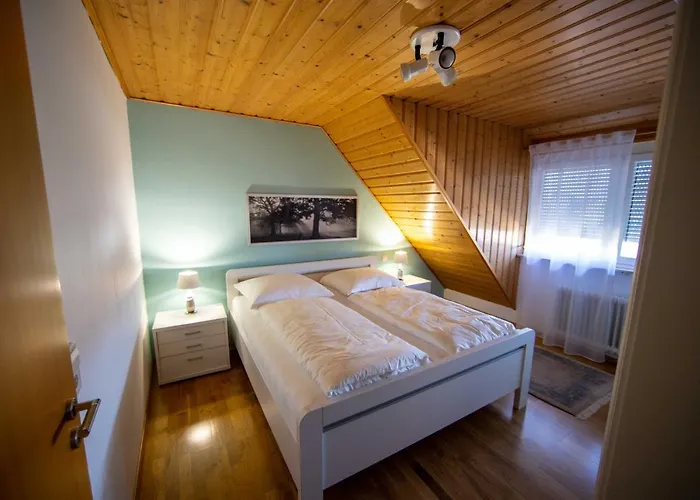 Studenik Lägenhet *