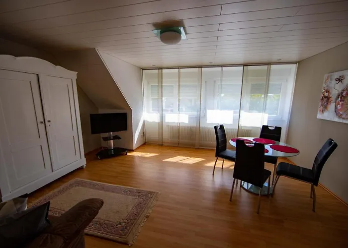 Studenik * Neuried (Baden-Wurttemberg)